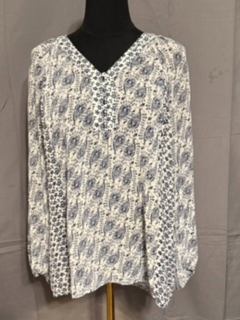 ZAC & RACHEL Lightweight Blouse Size L